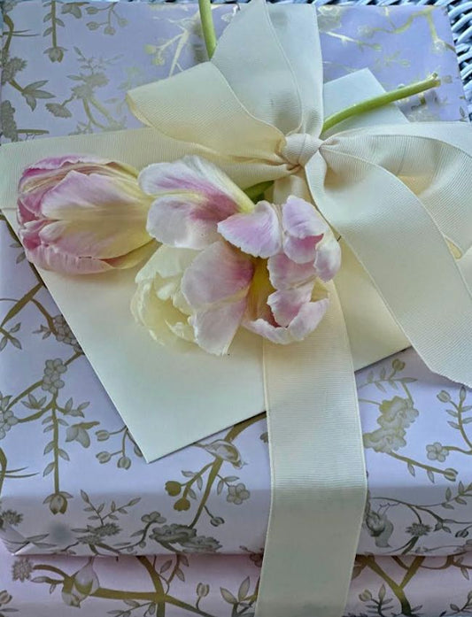 Pink and Gold Chinoiserie gift wrap