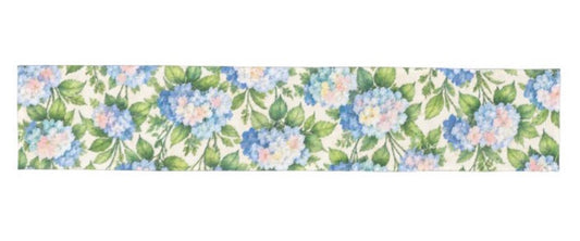 Pretty Camper - Hydrangeas - Bed Runner and Pillow Set