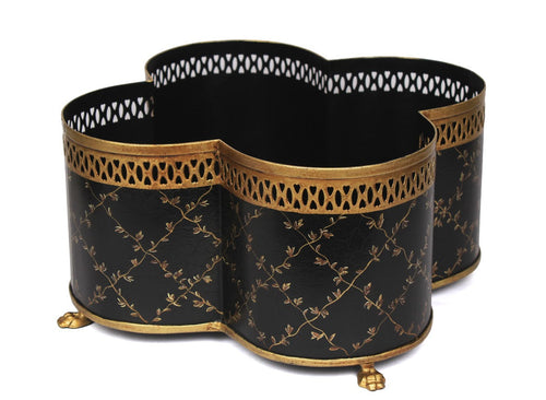 Quatrefoil Trellis Black Planter