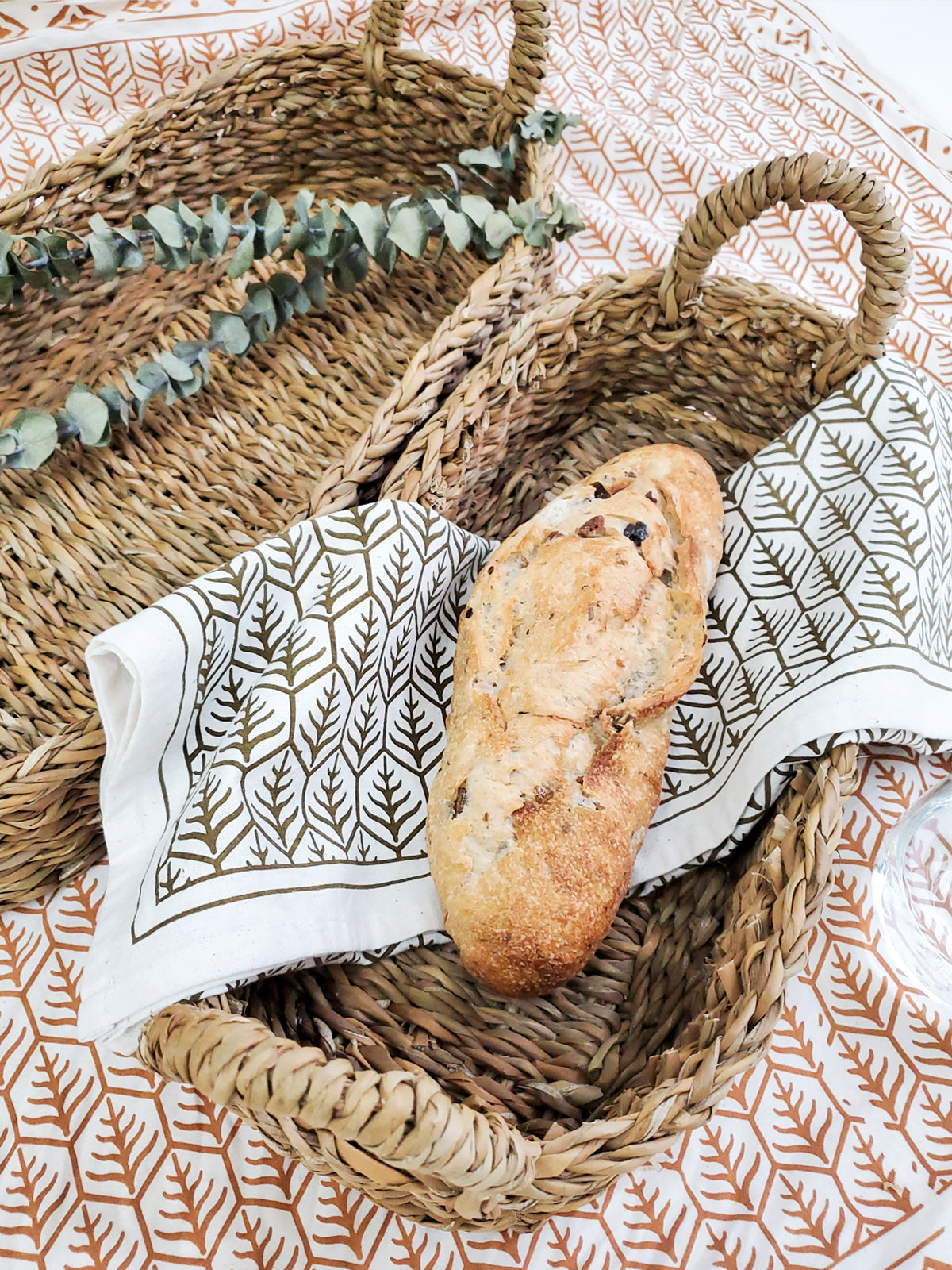Seagrass Bread Basket with Natural Handle