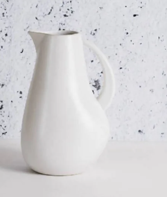 Stoneware Pitcher | Kuduo 64 Oz