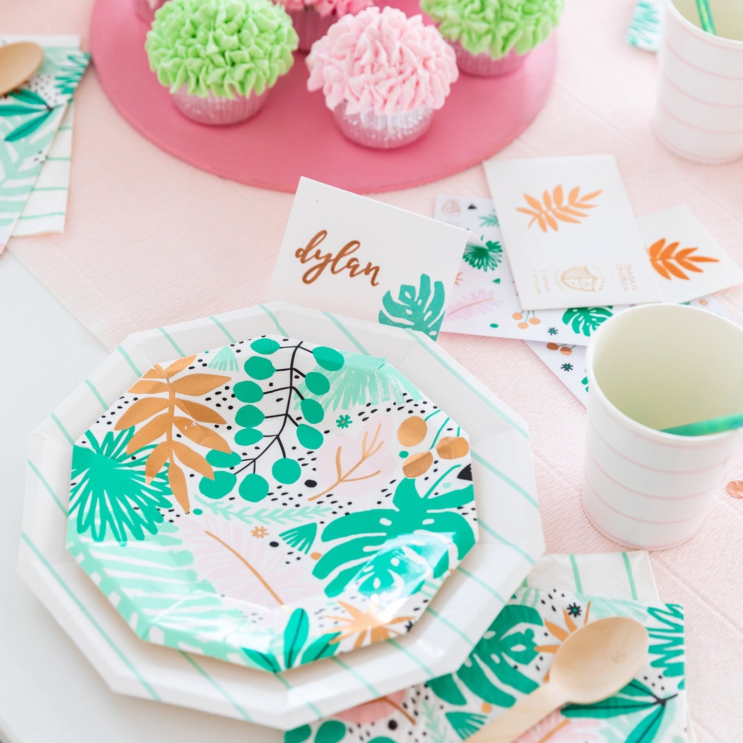 Aqua Green Striped Paper Cups