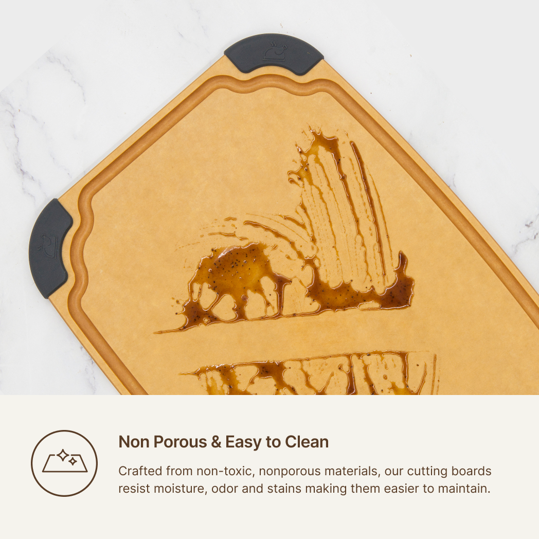 Essential Series Cutting Board - Medium