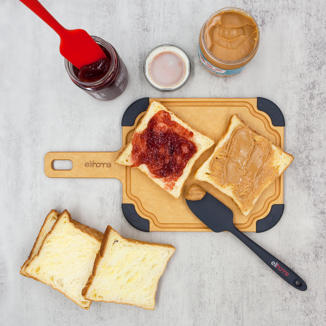 Paddle Series Cutting & Serving Board with Handle - Small